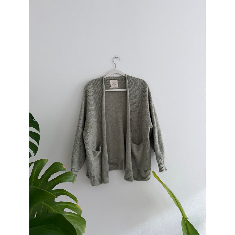 sage green urban outfitters cardigan | sz small